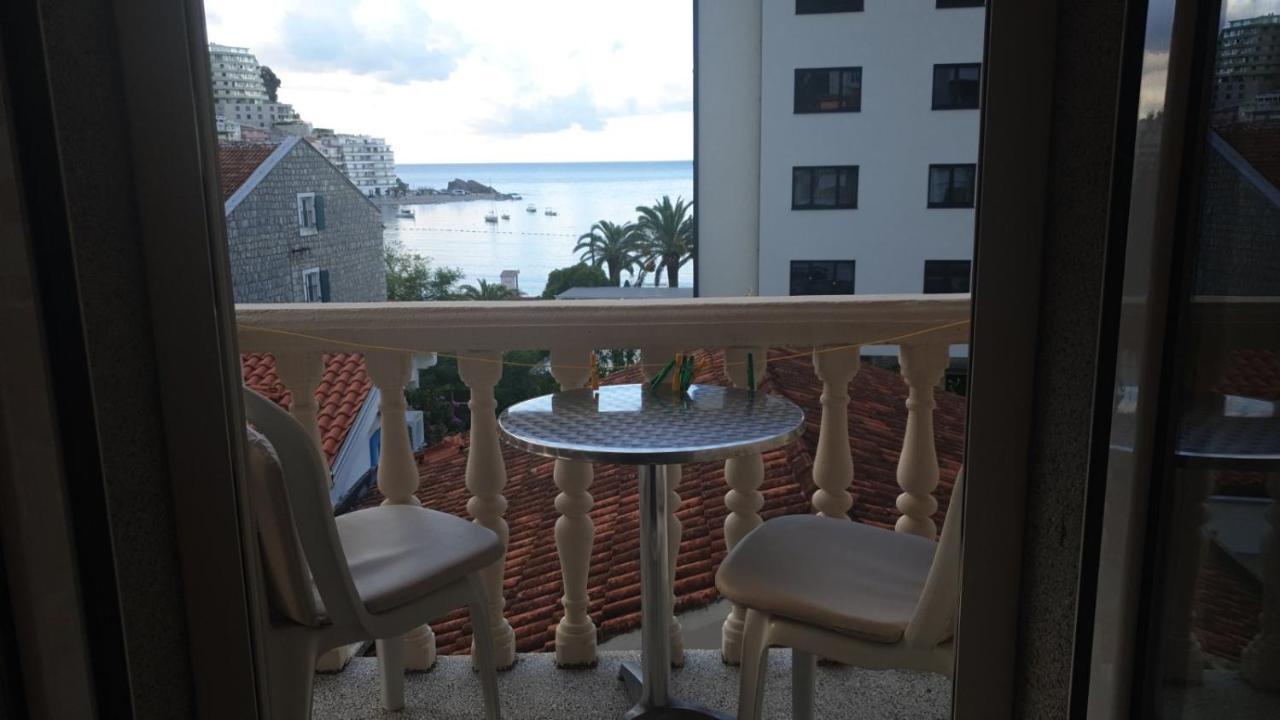 Apartmani Ljubo Rafailovic 2 Rafailovici Bagian luar foto