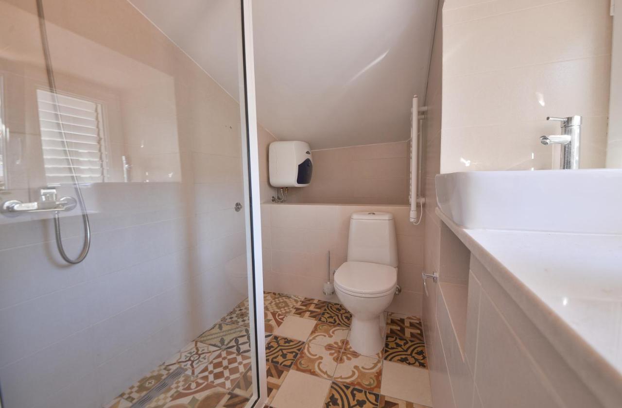 Apartmani Ljubo Rafailovic 2 Rafailovici Bagian luar foto